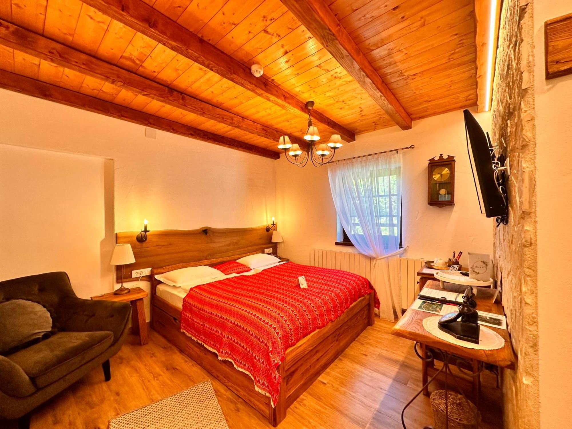 Boutique Villa Pearl Of Plitvice, Plitvice Lakes Plitvica selo Ngoại thất bức ảnh